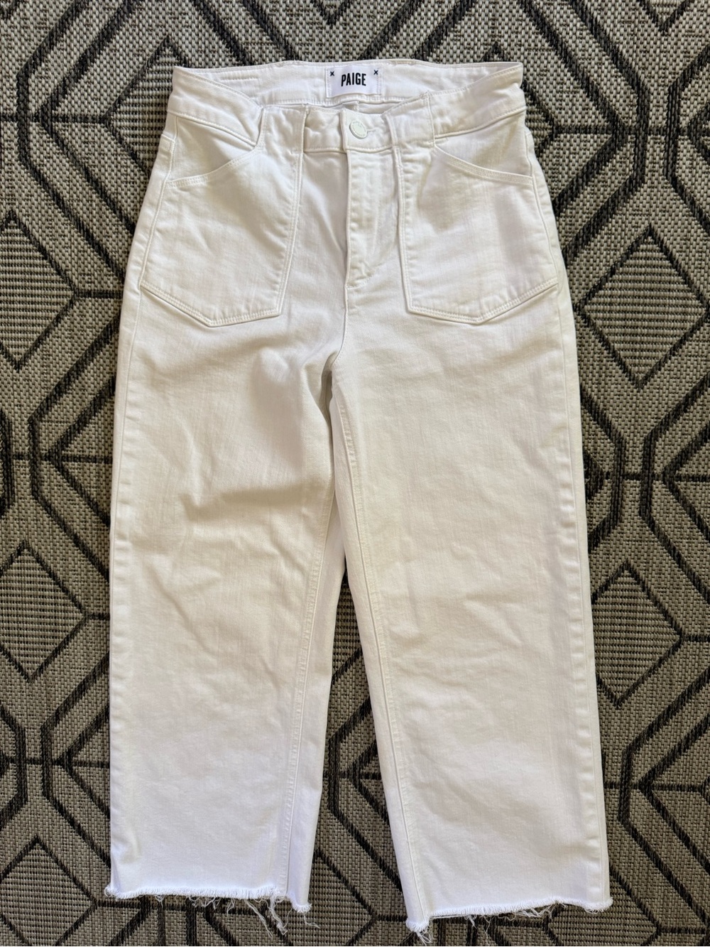 PAIGE White Cropped Wide Leg Jeans Raw Hem Style Nellie